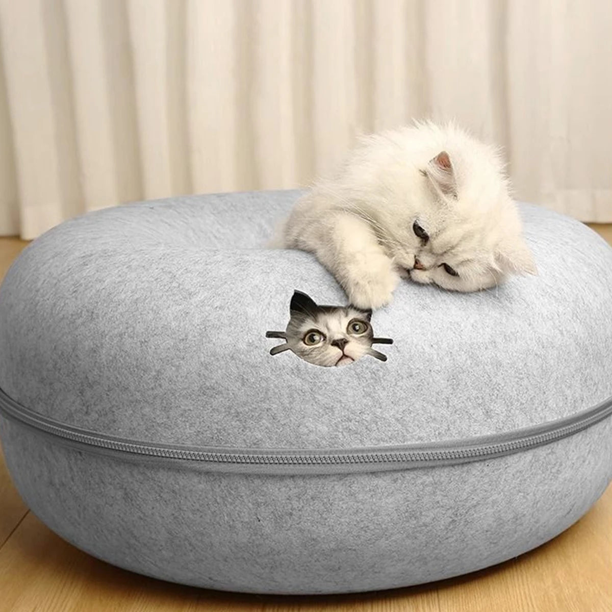 Felt Donut Cat Bed – Warm Hideaway & Interactive Tunnel for Cats